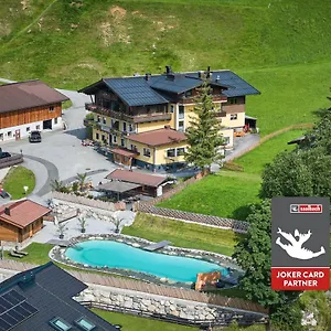 https://eibinghof.saalbachhinterglemmhotels.com
