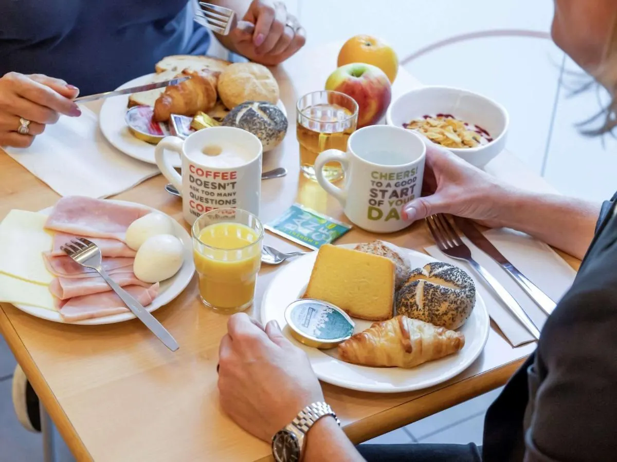 Ibis Budget Antwerpen Centraal Station 2*, Amberes Bélgica